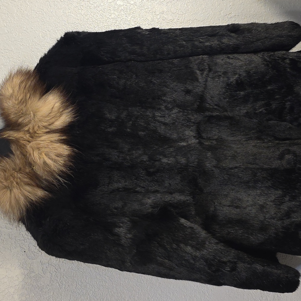 Rabbit Fur - Picture 4 of 4